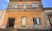 0226-VC - Muro Leccese - Abitazione indipendente con giardino