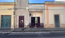 0426a-VC - Muro Leccese - Abitazione indipendente con giardino